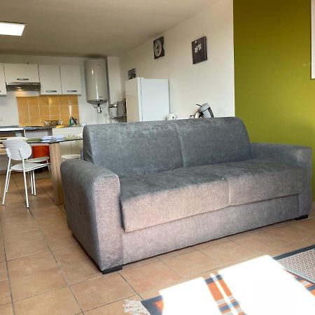 Immense Studio 51 Jusqu'A 4 Personnes Avec Vue Mer Saint-Denis Exterior foto