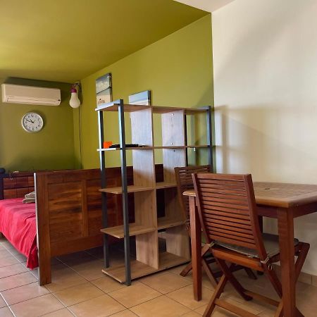 Immense Studio 51 Jusqu'A 4 Personnes Avec Vue Mer Saint-Denis Exterior foto