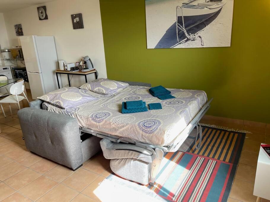 Immense Studio 51 Jusqu'A 4 Personnes Avec Vue Mer Saint-Denis Exterior foto