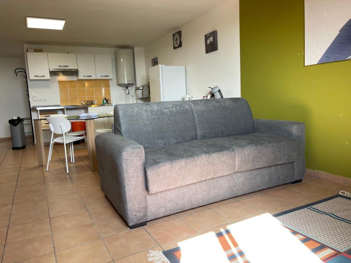Immense Studio 51 Jusqu'A 4 Personnes Avec Vue Mer Saint-Denis Exterior foto